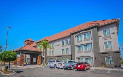 La Quinta Inn & Suites by Wyndham Fowler