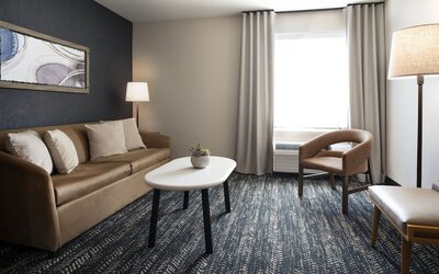 Fairfield by Marriott Inn & Suites Fresno River Park