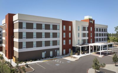 Home2 Suites by Hilton Clovis Fresno Airport