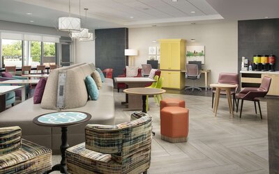 Home2 Suites by Hilton Clovis Fresno Airport
