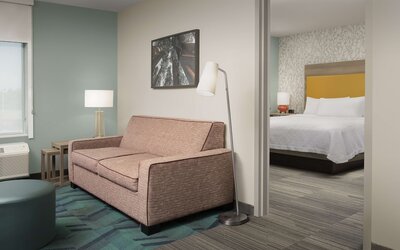Home2 Suites by Hilton Clovis Fresno Airport