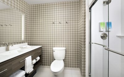 Home2 Suites by Hilton Clovis Fresno Airport