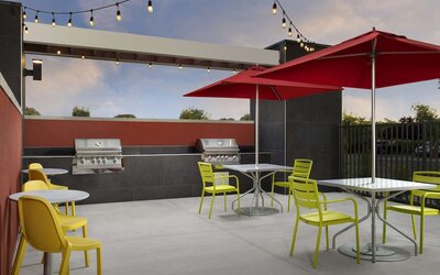 Home2 Suites by Hilton Clovis Fresno Airport