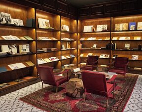 The Adolphus, Autograph Collection