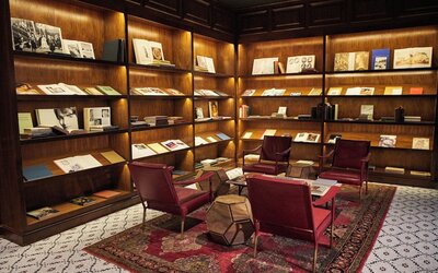 The Adolphus, Autograph Collection