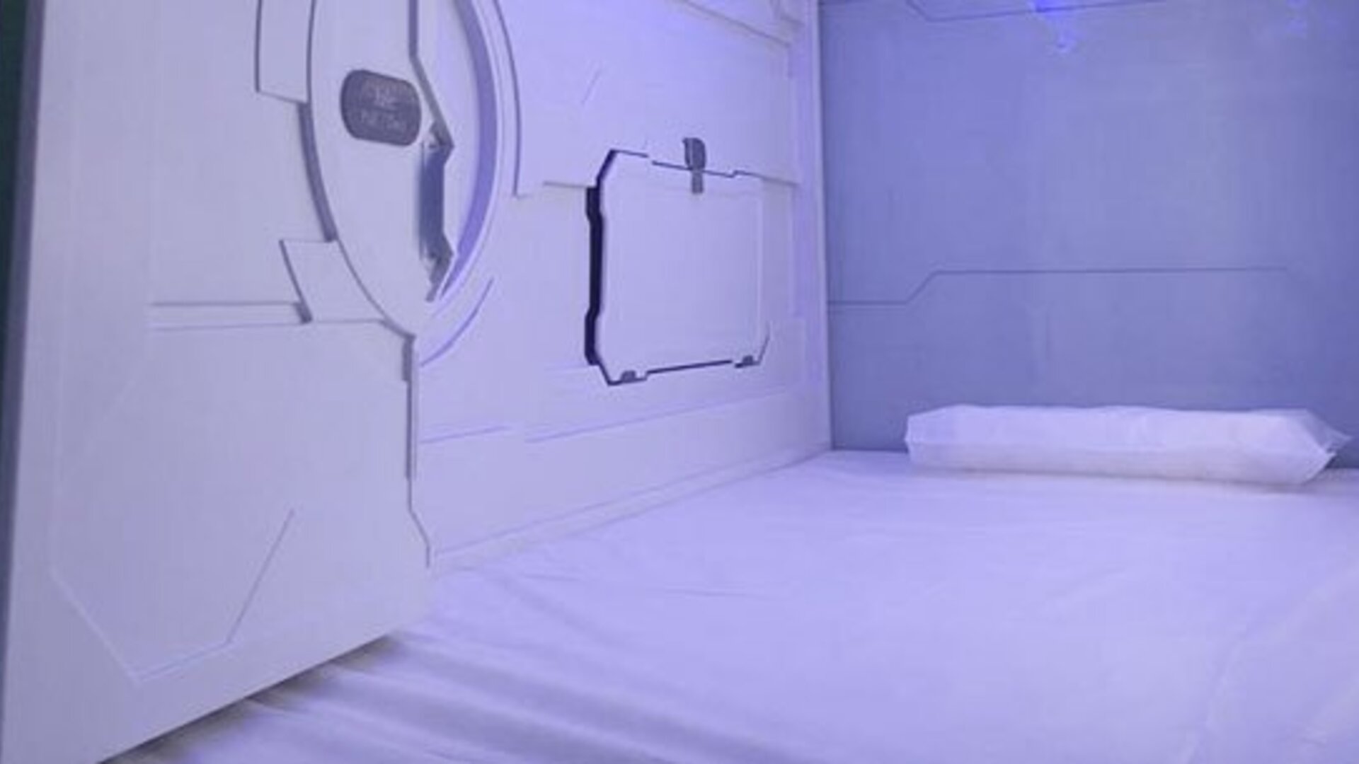 Izzzleep Aeropuerto Terminal 2