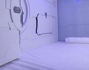 Izzzleep Aeropuerto Terminal 2