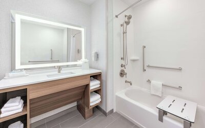 Home2 Suites Dallas I-30 Cockrell Hill