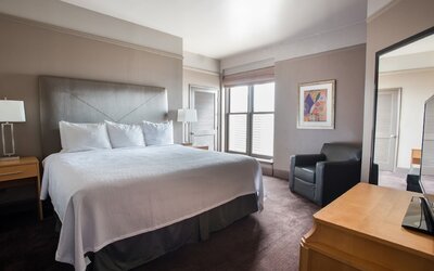 Magnolia Hotel Dallas Downtown