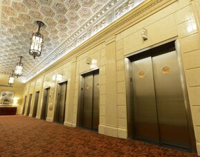 Magnolia Hotel Dallas Downtown