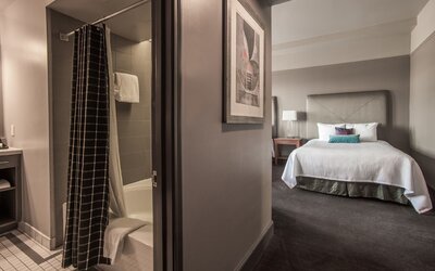 Magnolia Hotel Dallas Downtown