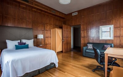 Magnolia Hotel Dallas Downtown
