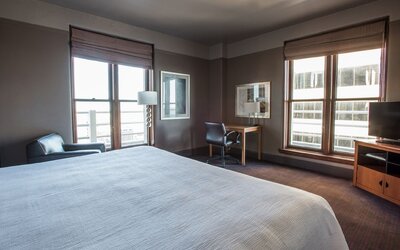 Magnolia Hotel Dallas Downtown