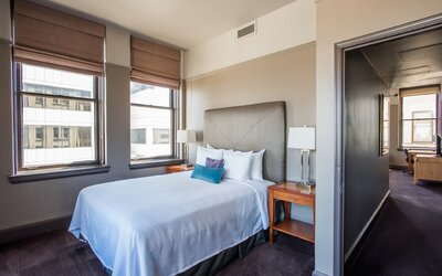 Magnolia Hotel Dallas Downtown