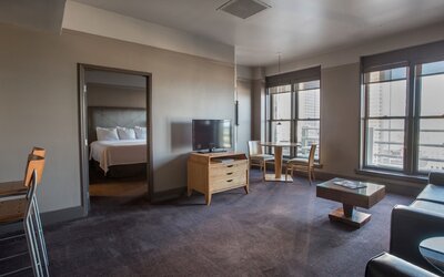 Magnolia Hotel Dallas Downtown