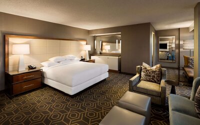 DoubleTree by Hilton Dallas - Campbell Centre