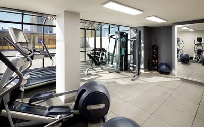 DoubleTree by Hilton Dallas - Campbell Centre