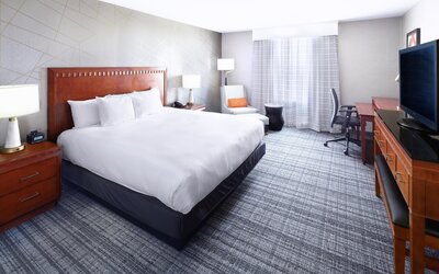 DoubleTree by Hilton Dallas Near the Galleria