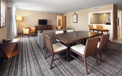 DoubleTree by Hilton Dallas Near the Galleria