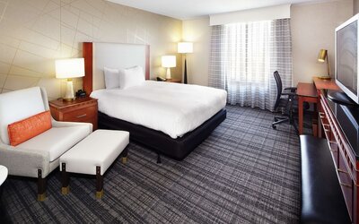 DoubleTree by Hilton Dallas Near the Galleria