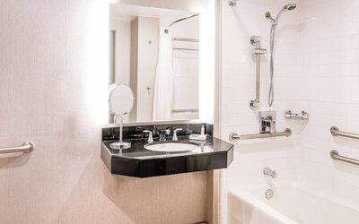 Hilton Richardson Dallas