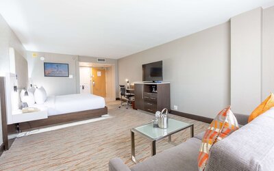 DoubleTree by Hilton Dallas - Richardson