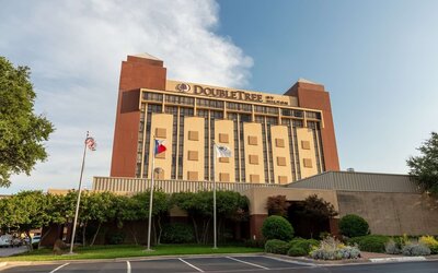 DoubleTree by Hilton Dallas - Richardson