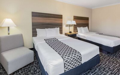 La Quinta Inn & Suites by Wyndham Garland Harbor Point