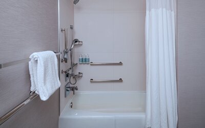 Courtyard by Marriott Dallas Richardson at Spring Valley