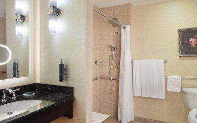 Hilton Dallas/Rockwall Lakefront