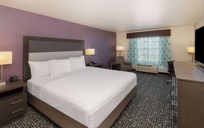 La Quinta Inn & Suites by Wyndham Rockwall