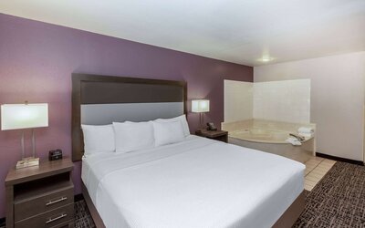 La Quinta Inn & Suites by Wyndham Rockwall