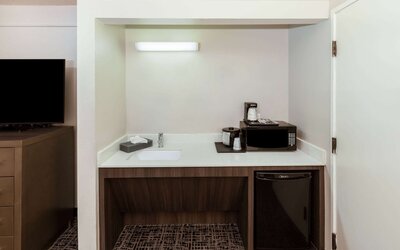 La Quinta Inn & Suites by Wyndham Rockwall