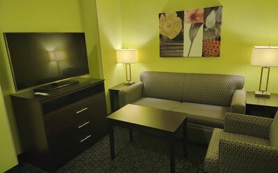 Holiday Inn Garland by IHG
