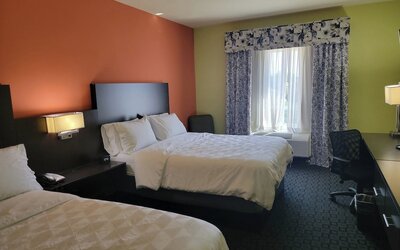 Holiday Inn Garland by IHG
