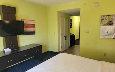 Holiday Inn Garland by IHG