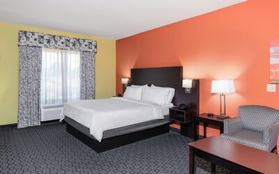 Holiday Inn Garland by IHG