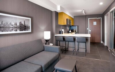 Sandman Signature Plano - Frisco Hotel