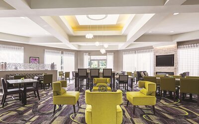 La Quinta Inn & Suites by Wyndham Dallas Plano West