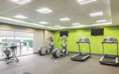 La Quinta Inn & Suites by Wyndham Dallas Plano West