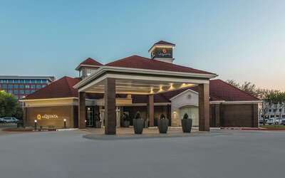La Quinta Inn & Suites by Wyndham Dallas Plano West