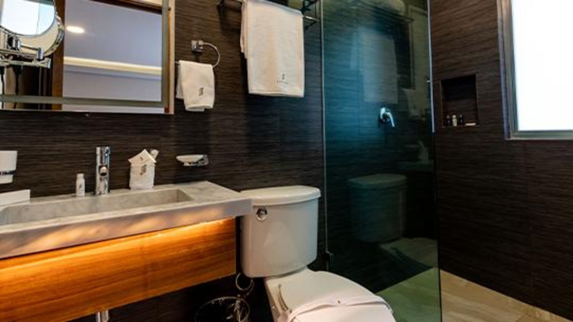 JTowers Hotel Boutique