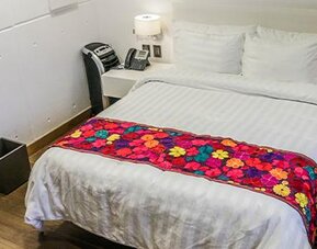 Domingo Santo Hotel Boutique