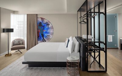 W Scottsdale