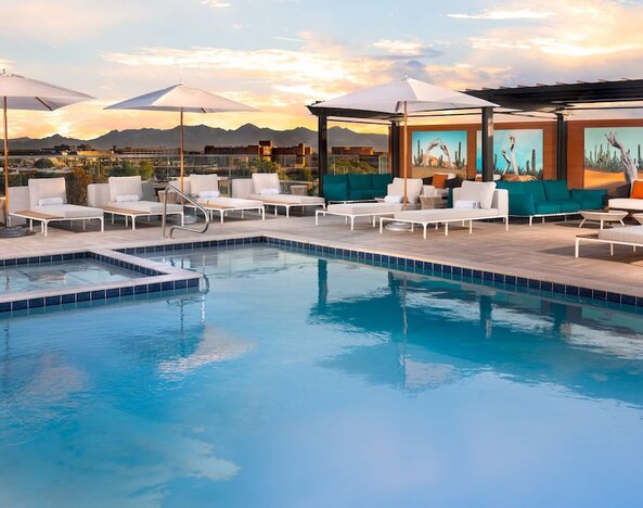 Canopy by Hilton Scottsdale Old Town