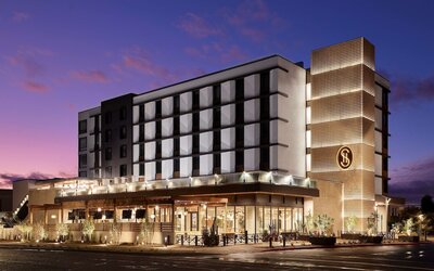 Senna House Hotel Scottsdale, Curio Collection by Hilton