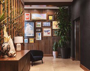 Senna House Hotel Scottsdale, Curio Collection by Hilton