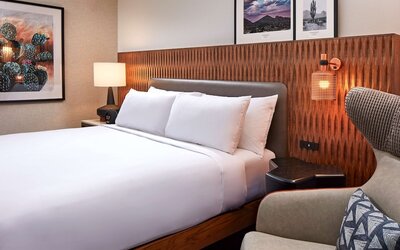 Senna House Hotel Scottsdale, Curio Collection by Hilton