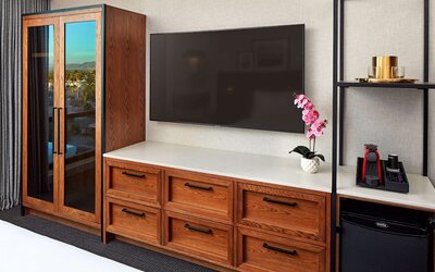 Senna House Hotel Scottsdale, Curio Collection by Hilton