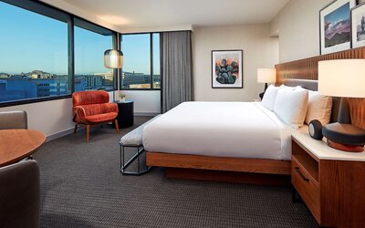 Senna House Hotel Scottsdale, Curio Collection by Hilton